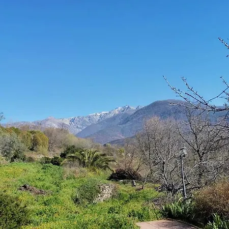Casa Rural: La Casa Magica De Gredos 木屋