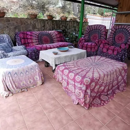 Casa Rural: La Casa Magica De Gredos