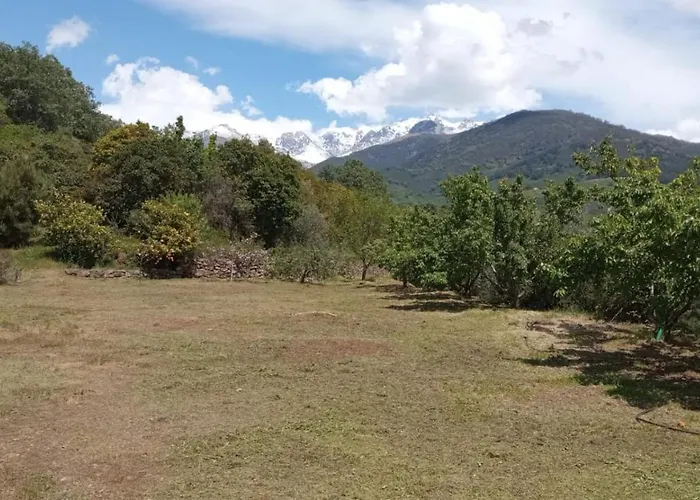Chalet Casa Rural: La Casa Mágica De Gredos
