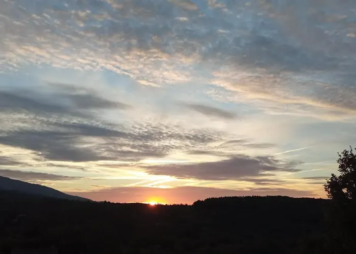 Casa Rural: La Casa Magica De Gredos Мадригаль-де-ла-Вера